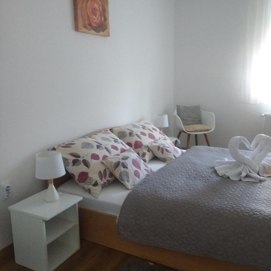 Kaptarko Apartmanhaz Demjén Eksteriør billede