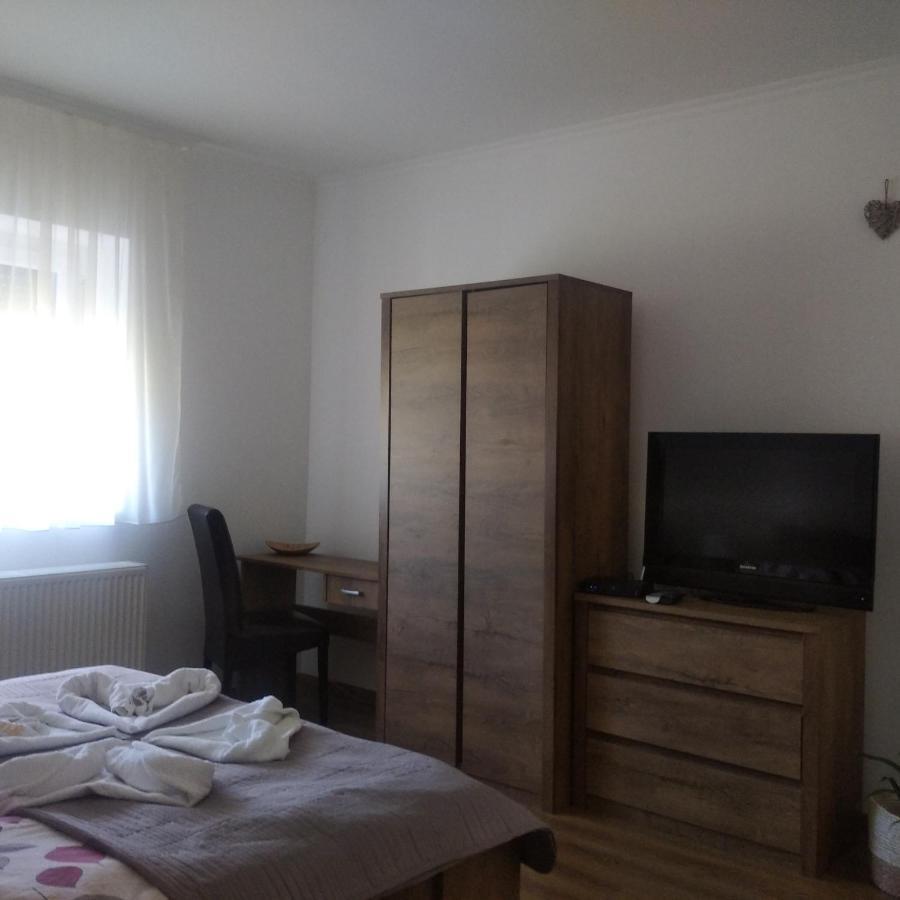 Kaptarko Apartmanhaz Demjén Eksteriør billede